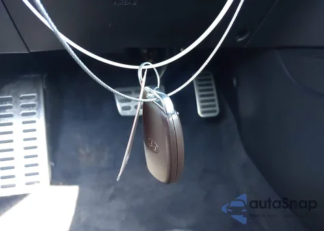 2019 Hyundai Elantra Sport z USA, uszkodzony, nr VIN KMHD04LB4KU843776